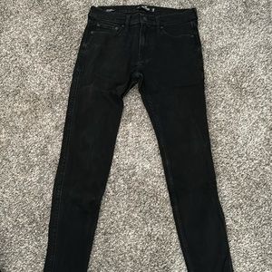Black jeans. Hollister.